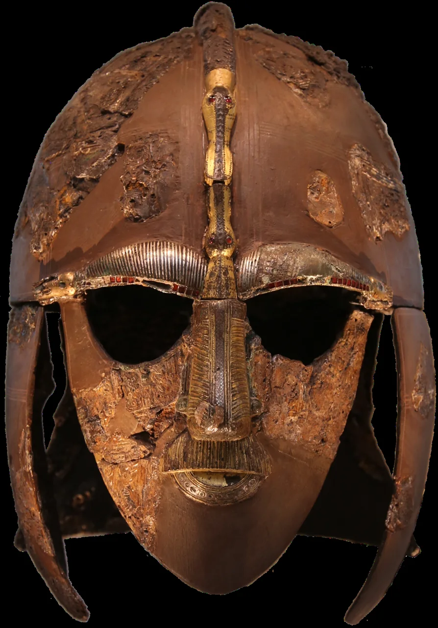 Casco de Sutton Hoo conservado en el British Museum.
