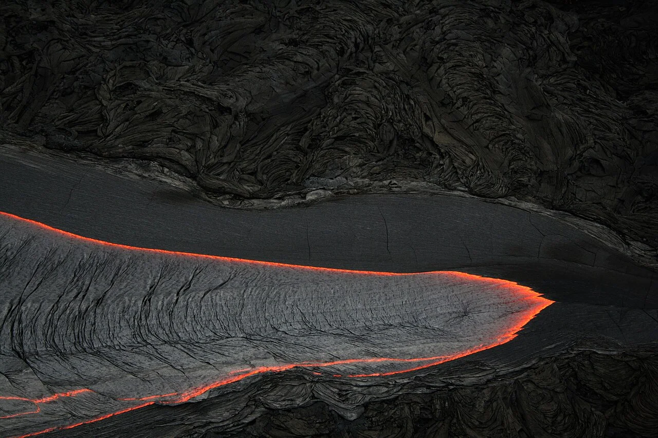 Colada de lava volcánica en Hawái.