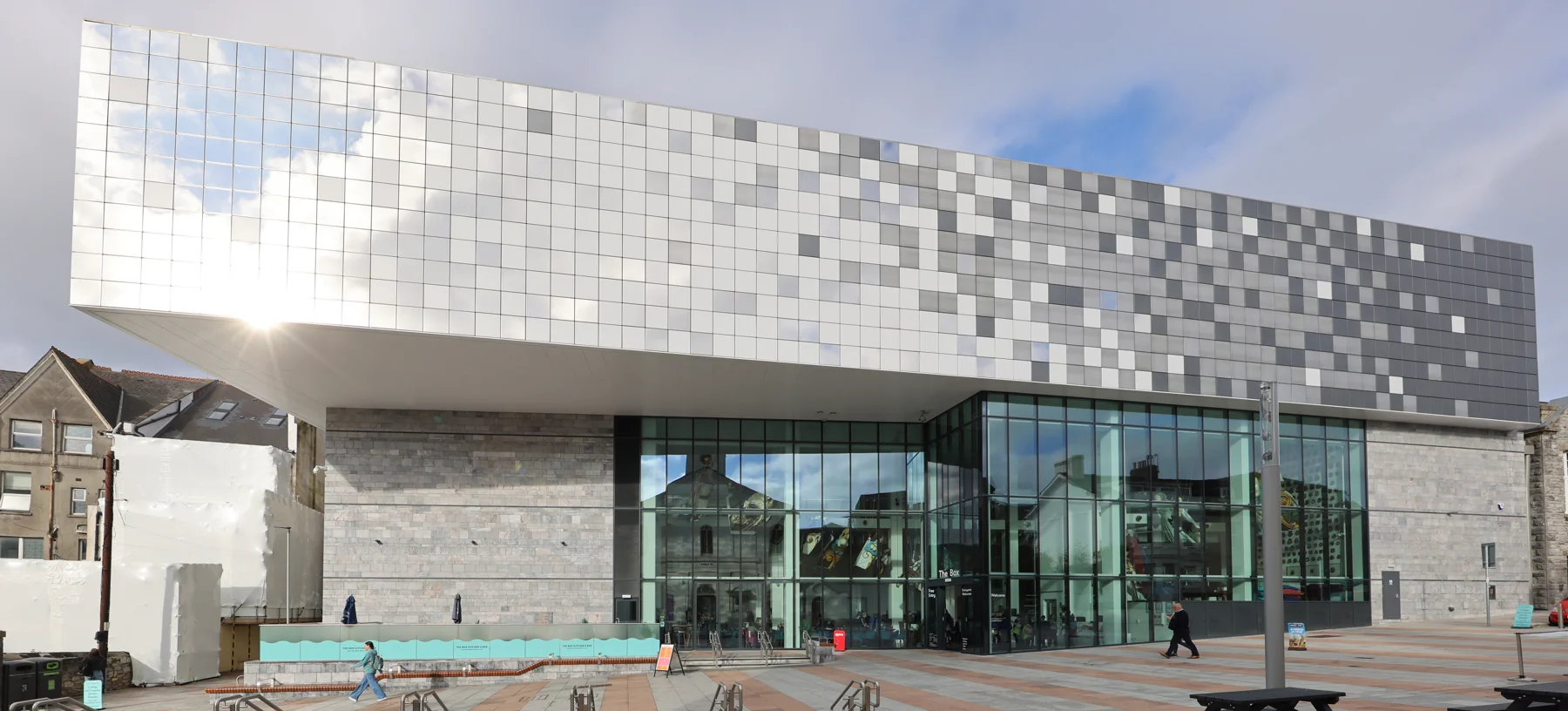 Exterior de The Box, museo de Plymouth.