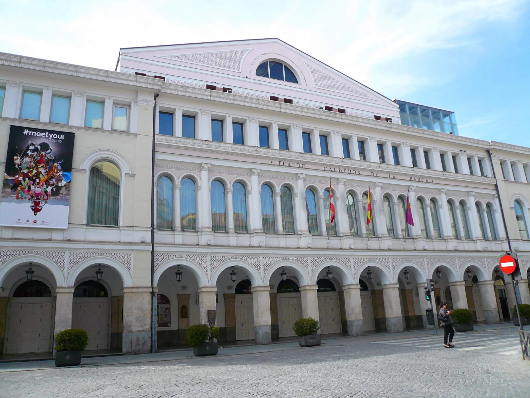 Fachada del Teatro Calderón de Valladolid.