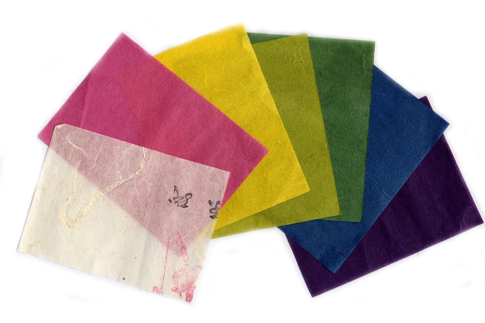 Muestras de papel washi de varios colores.