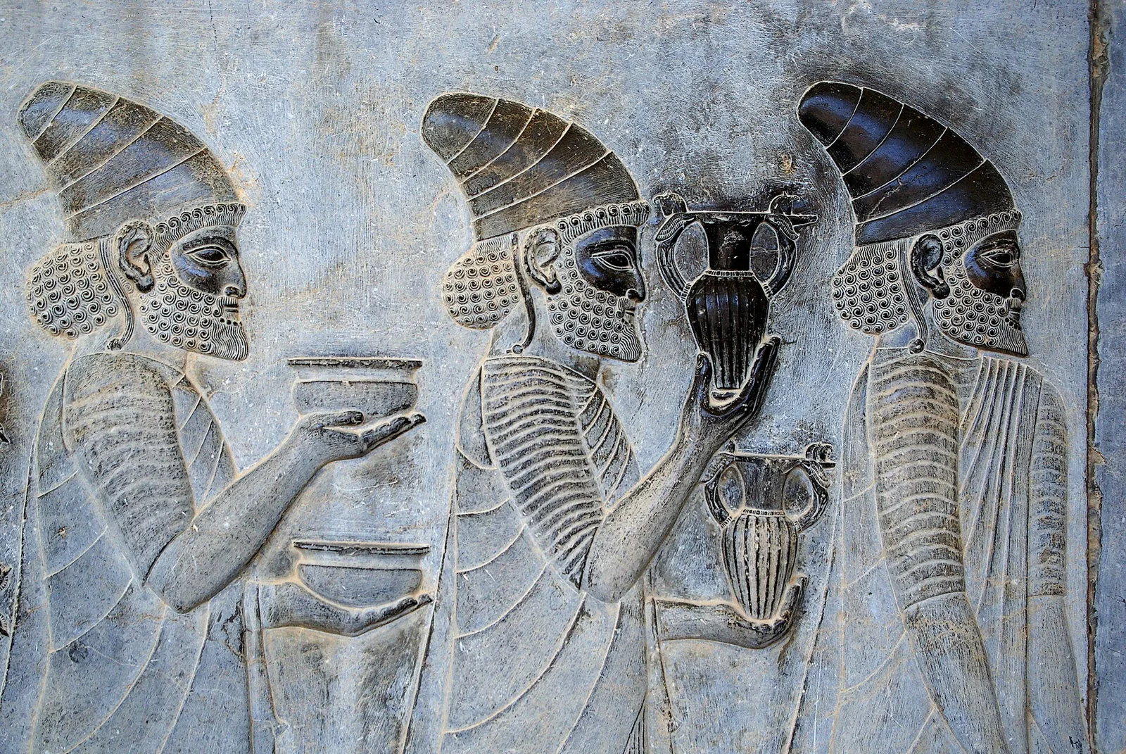 Relieves de la escalera de la Apadana en Persépolis, Irán.
