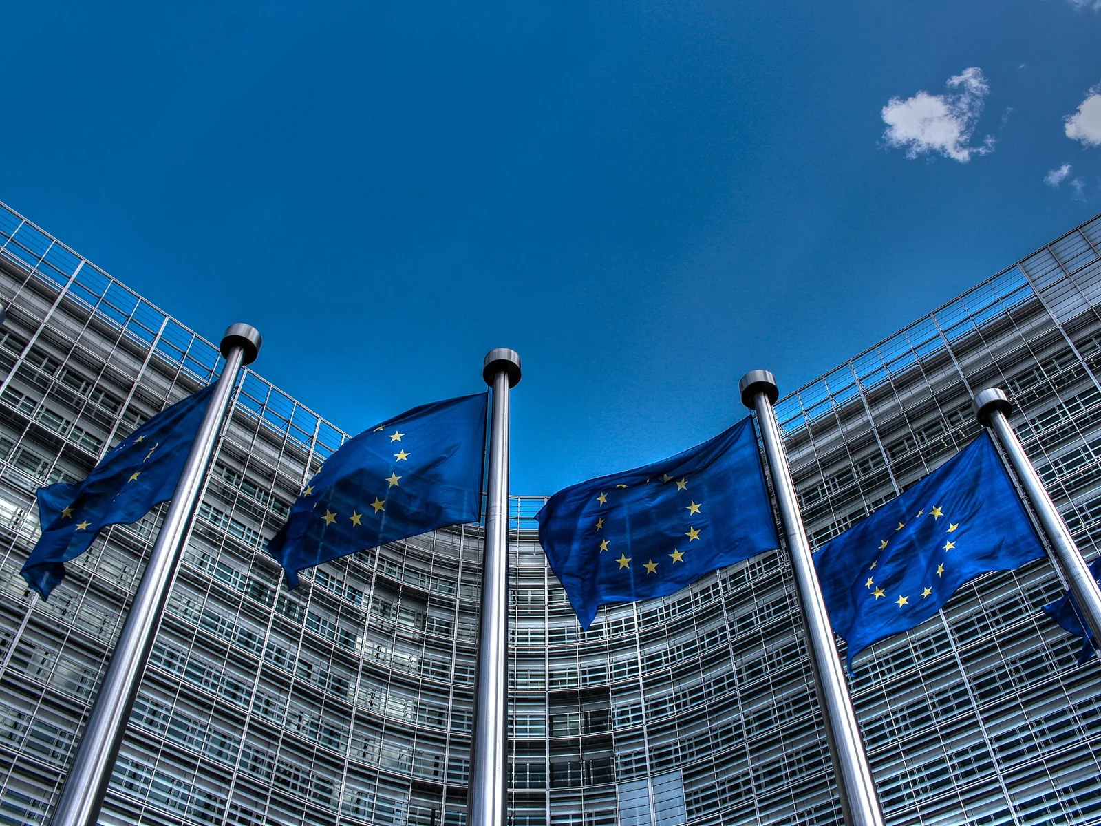 Banderas de la Unión Europea en Bruselas.
