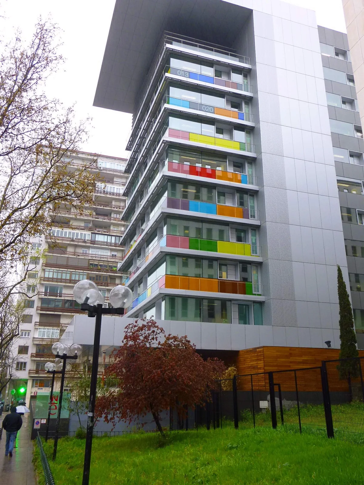 Fachada del Instituto Nacional de Estadística en Madrid.