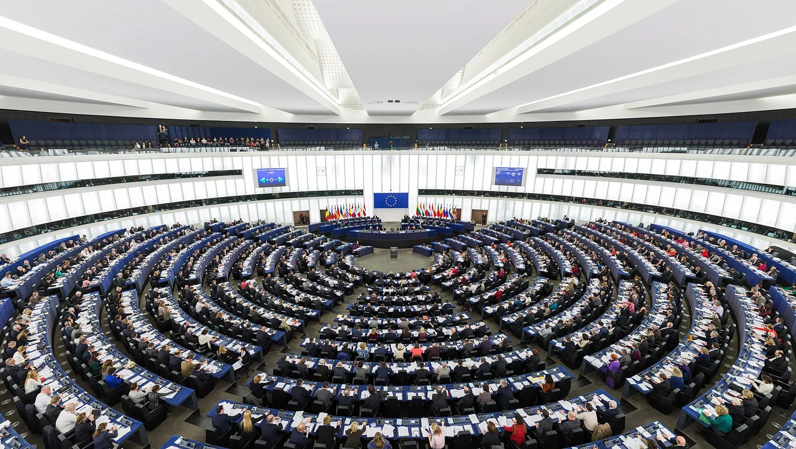 Vista amplia del hemiciclo del Parlamento Europeo en Estrasburgo.